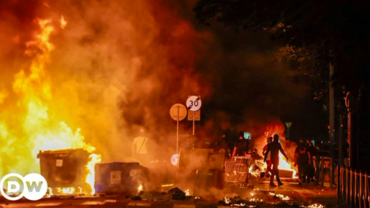 Violent protests continue, causing turmoil around France