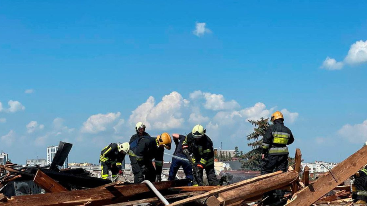 Russian missile strike on Chernihiv, Ukraine, results in seven deaths and numerous injuries