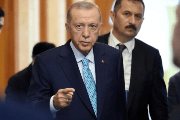 Erdogan: I trust the West and Russia equally