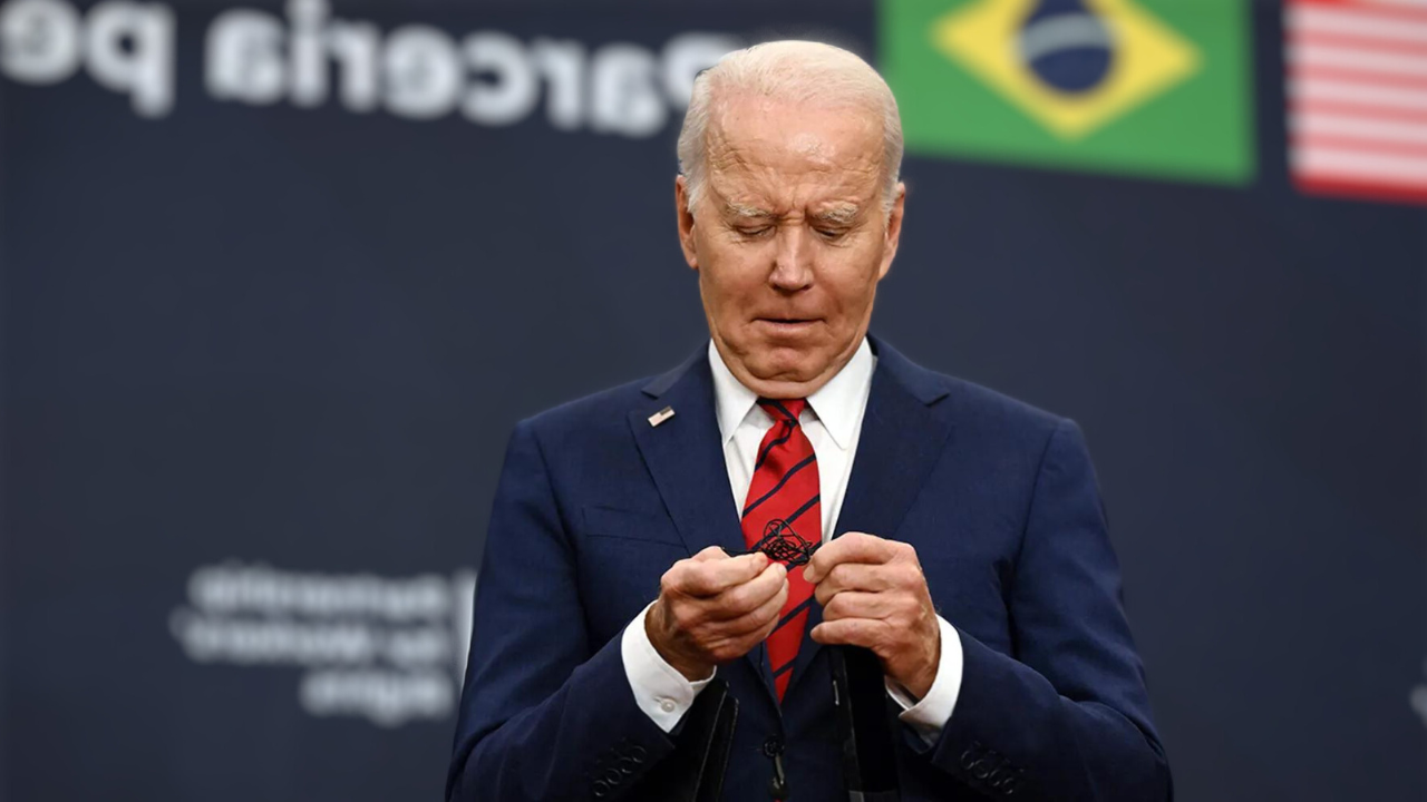 Watch: In his most embarrassing blunder ever, Biden forgets to shake hands with the president of Brazil